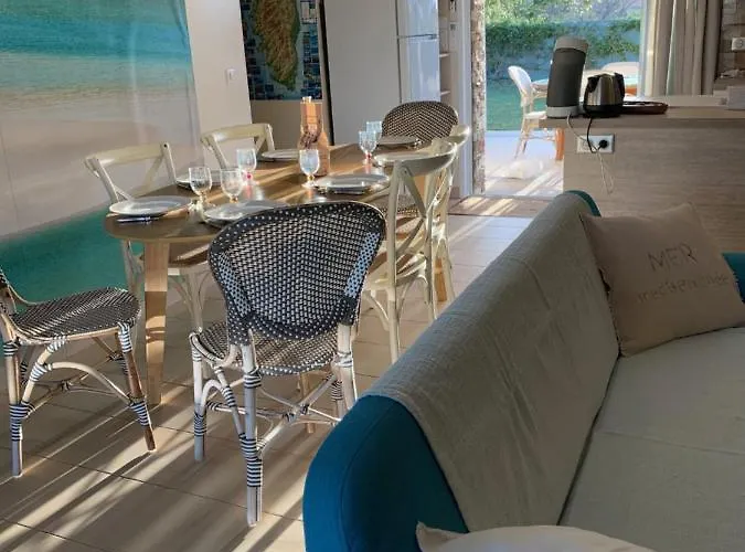 Villa L'hacienda Piscine Chauffée à 28, Spa, Boulodrome Et Court De Tennis Privés, 2 Indépendantes