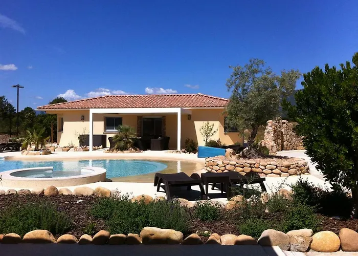 L'hacienda Piscine Chauffée à 28, Spa, Boulodrome Et Court De Tennis Privés, 2 Indépendantes Villa Porto-Vecchio (Corsica)