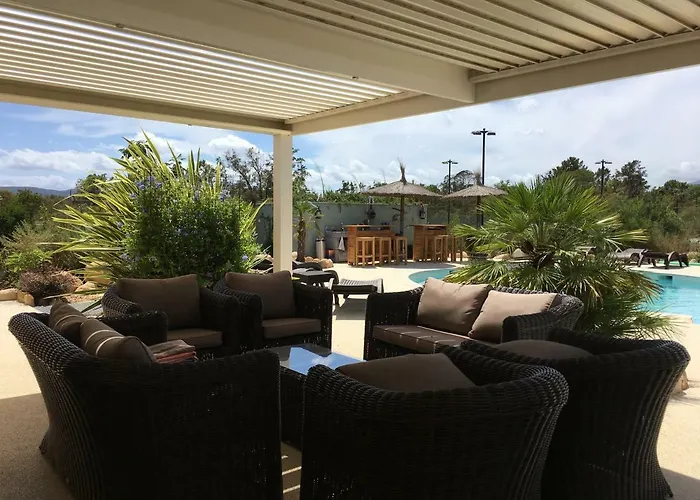 L'hacienda Piscine Chauffée à 28, Spa, Boulodrome Et Court De Tennis Privés, 2 Indépendantes Villa *