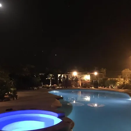 Villa L'hacienda Piscine Chauffee A 28, Spa, Boulodrome Et Court De Tennis Prives, 2 Independantes *