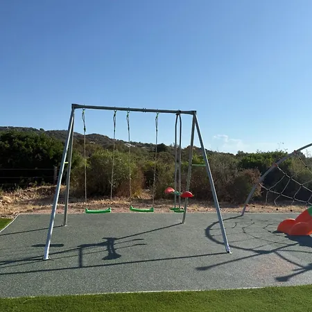 Villa L'hacienda Piscine Chauffee A 28, Spa, Boulodrome Et Court De Tennis Prives, 2 Independantes