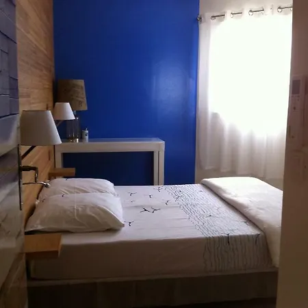 L'hacienda Piscine Chauffée à 28, Spa, Boulodrome Et Court De Tennis Privés, 2 Indépendantes