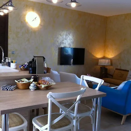 L'hacienda Piscine Chauffée à 28, Spa, Boulodrome Et Court De Tennis Privés, 2 Indépendantes *