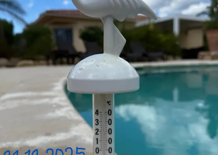 Villa L'hacienda Piscine Chauffee A 28, Spa, Boulodrome Et Court De Tennis Prives, 2 Independantes