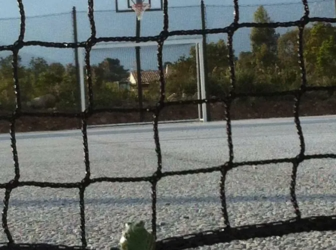 Villa L'hacienda Piscine Chauffee A 28, Spa, Boulodrome Et Court De Tennis Prives, 2 Independantes